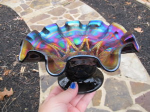 Antique Dugan Amethyst Ski Star Carnival Glass 1N1 Bowl