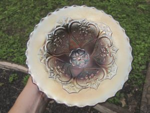 Antique Dugan Amethyst Five Hearts Carnival Glass Flared Bowl