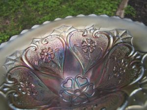 Antique Dugan Amethyst Five Hearts Carnival Glass Flared Bowl