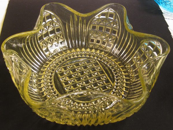 Antique Bryce Bros/US Glass Vaseline Cathedral EAPG Bowl
