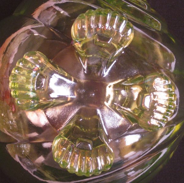 Summit Art Glass Vaseline Seashell Carnival Glass Small Bowl