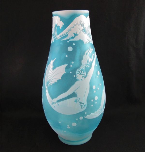 Kelsey Murphy Art Deco Mermaid Woman Bubbles Aqua Art Cameo Glass Vase