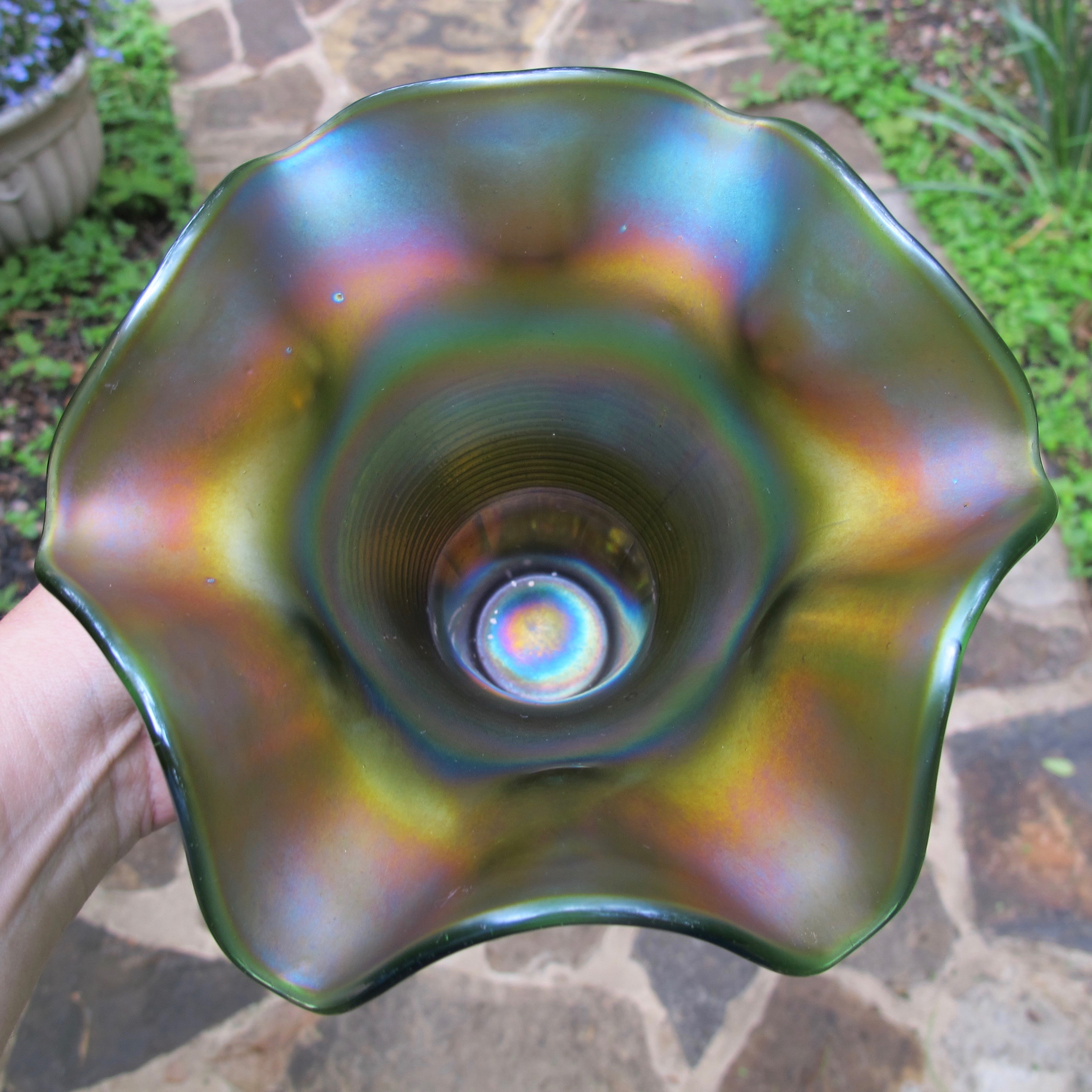 Antique Northwood Green Graceful Carnival Glass Vase – Carnival Glass