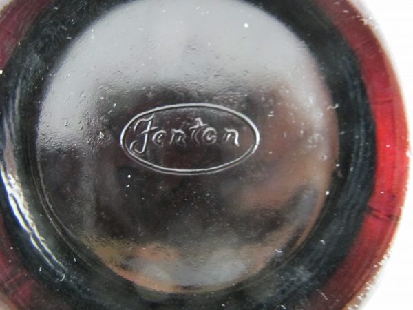 Fenton Amethyst Persian Medallion Carnival Glass Bowl