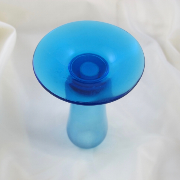 Antique Dugan Diamond Celeste Blue Stretch Glass Vase / Hatpin Holder