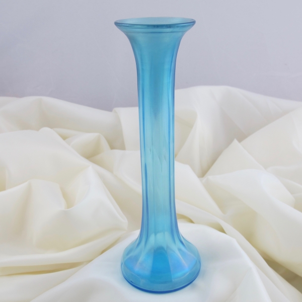Antique Dugan Diamond Celeste Blue Ribbed Stretch Glass Bud Vase