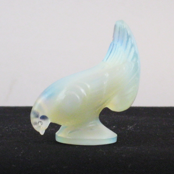 Antique Sabino Paris White Opaline Dove Glass Animal