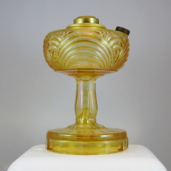 Aladdin Amber Washington Drape Carnival Glass Oil or Kerosene Lamp 1940
