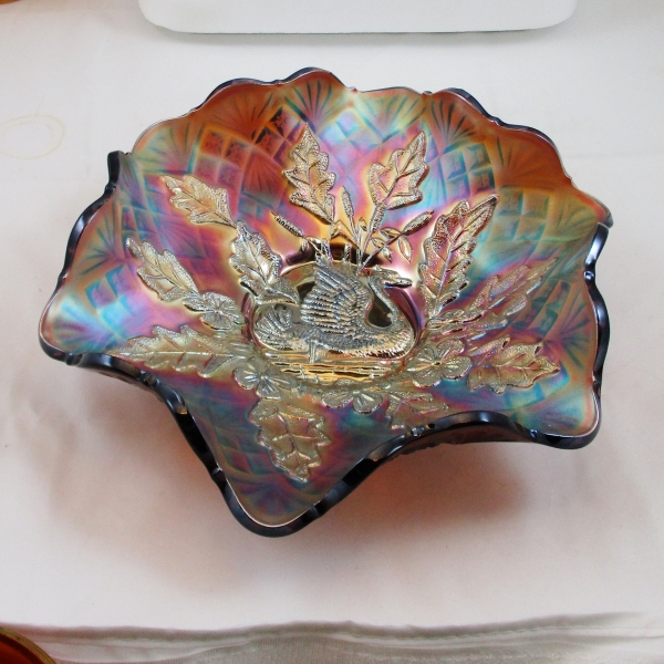 Antique Millersburg Amethyst Nesting Swan Carnival Glass Large Bowl