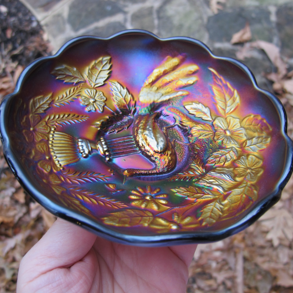 Antique Northwood Peacock and Urn Amethyst Carnival Glass Berry Bowl