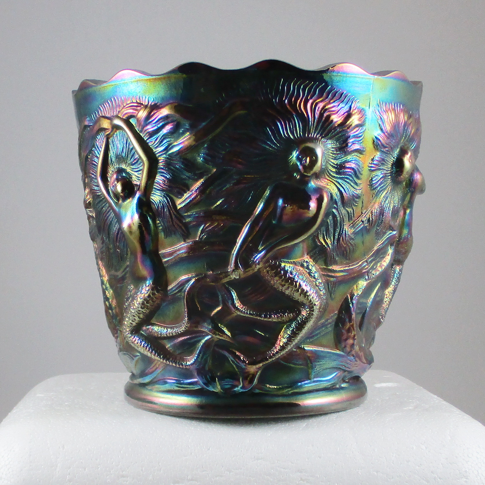 Fenton Amethyst Mermaid Carnival Glass Planter Vase – Carnival Glass