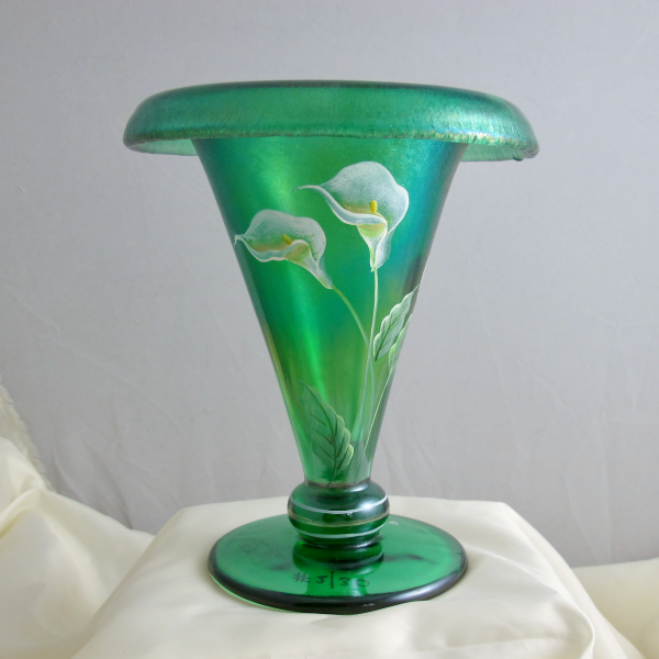 Fenton Calla Lily Emerald Green Stretch Carnival Glass Rolled Top Vase #2/30 Limited Edition