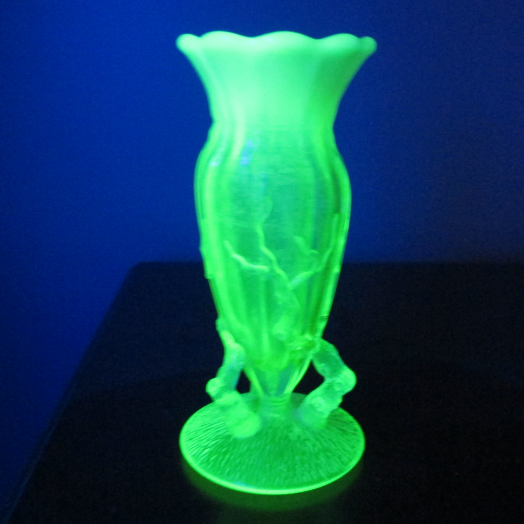Antique Northwood Vaseline Opalescent Glass Twigs Vase Carnival Glass