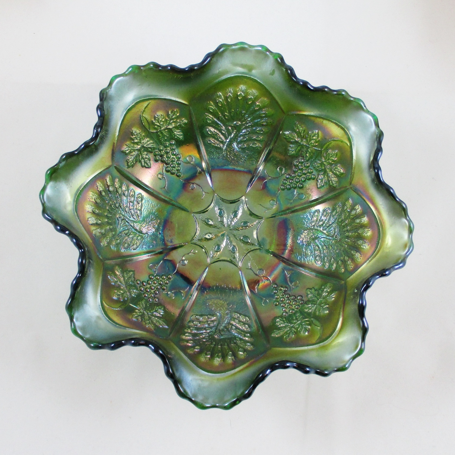 Antique Fenton Green Peacock and Grape Carnival Glass Ruffled Bowl