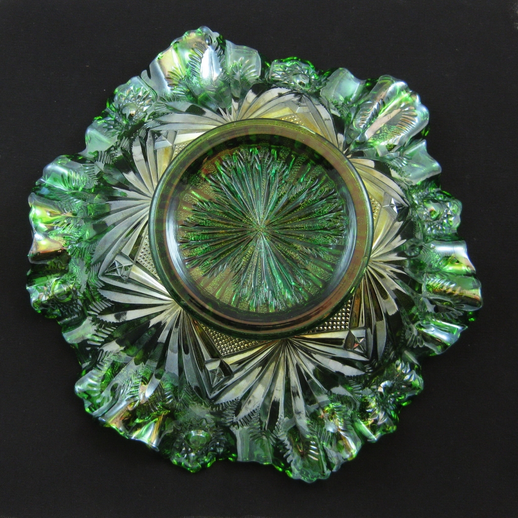 Antique Millersburg Green Rays & Ribbons Carnival Glass CRE Bowl