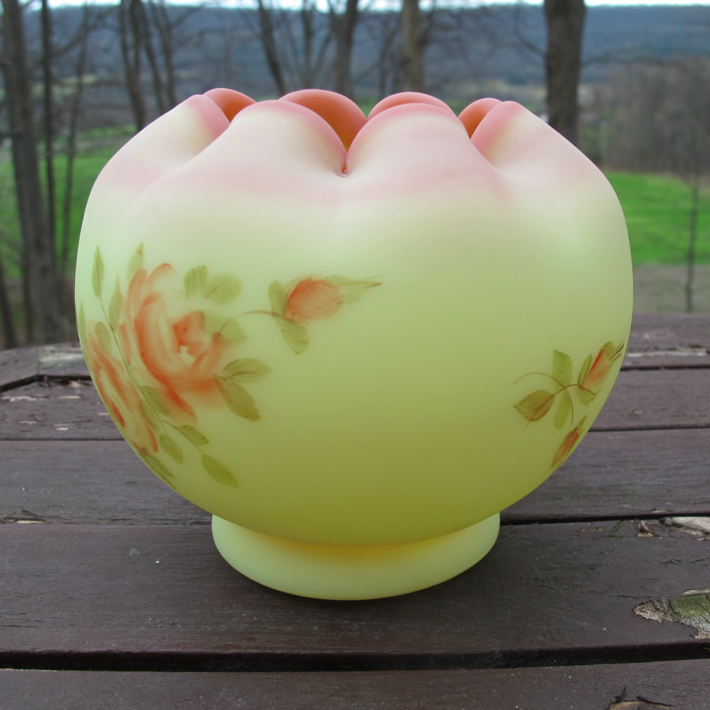 Fenton Handpainted Roses Burmese Art Glass Rose Bowl Pretty PINK Carnival Glass