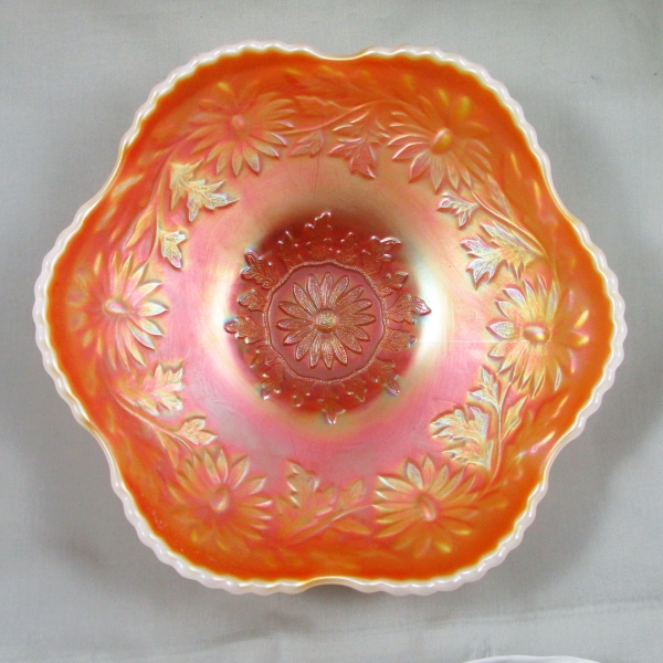 Antique Westmoreland Daisy Wreath Peach Opal Carnival Glass Round Bowl
