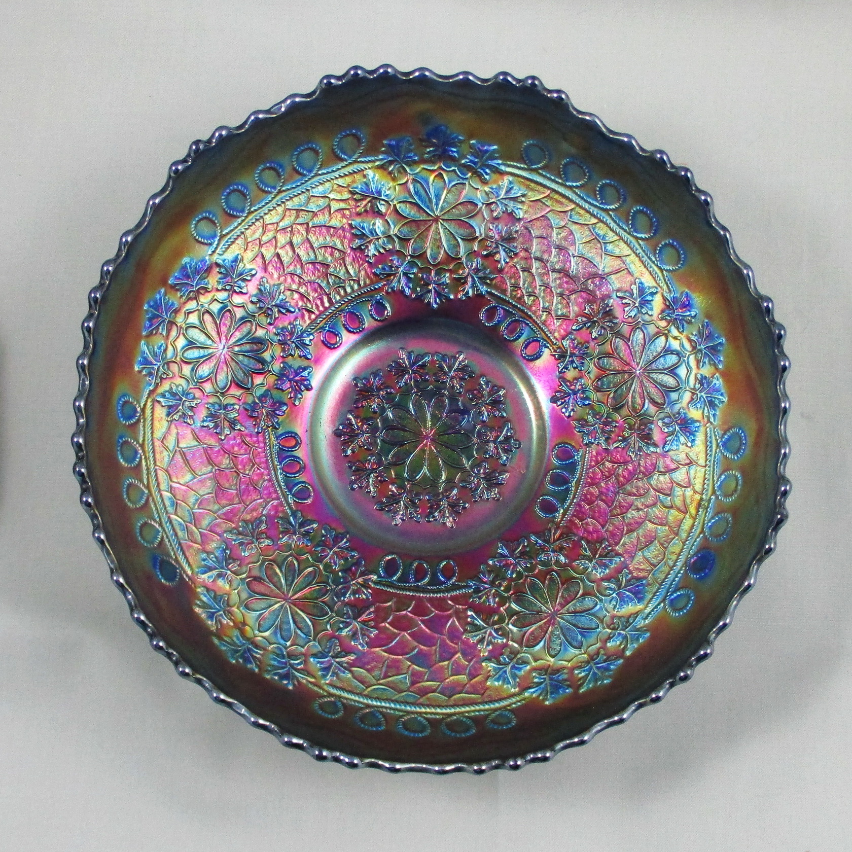 Antique Fenton Cobalt Blue Leaf Chain Carnival Glass Round Ice Cream Bowl LARGE! Antique Fenton Cobalt Blue Leaf Chain Carnival Glass Round Ice Cream Bowl LARGE!