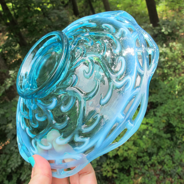 Antique Jefferson Blue Opal Coral Opalescent Glass Plate