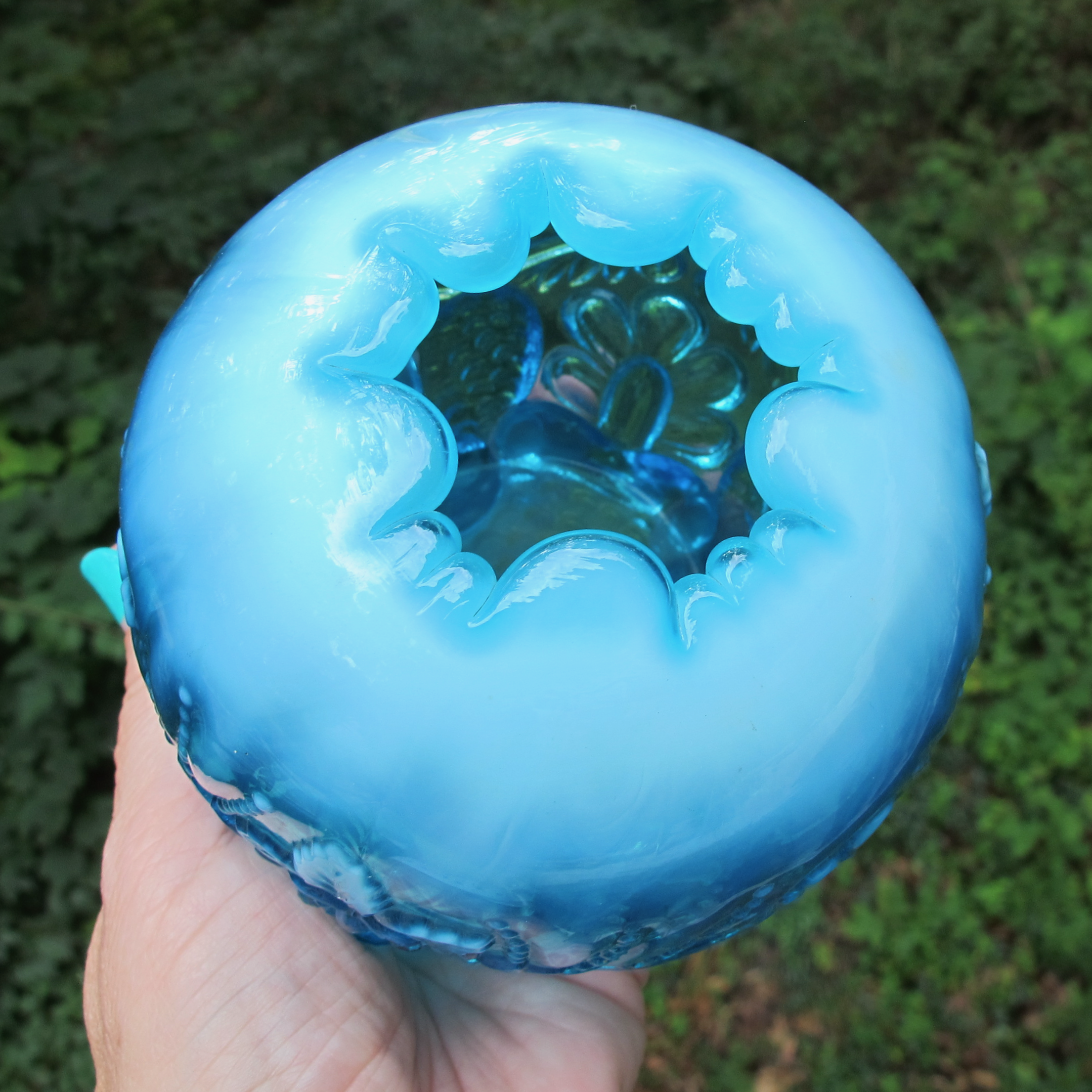 Antique English Sowerby Blue Opal Piasa Bird Opalescent Glass Rose Bowl Antique English Sowerby Blue Opal Piasa Bird Opalescent Glass Rose Bowl