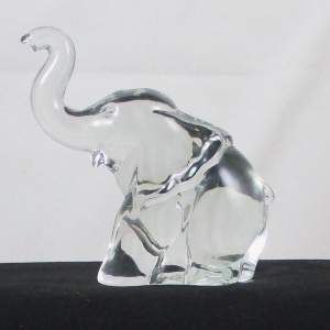 Heisey Crystal Elegant Glass Elephant #3 Figurine / Paperweight Animal